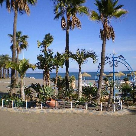 Luxury Duplex- 7 Minutes From The Beach Torremolinos Eksteriør billede
