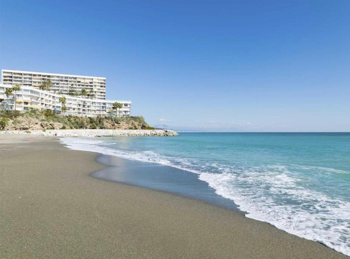 Luxury Duplex- 7 Minutes From The Beach Torremolinos Eksteriør billede