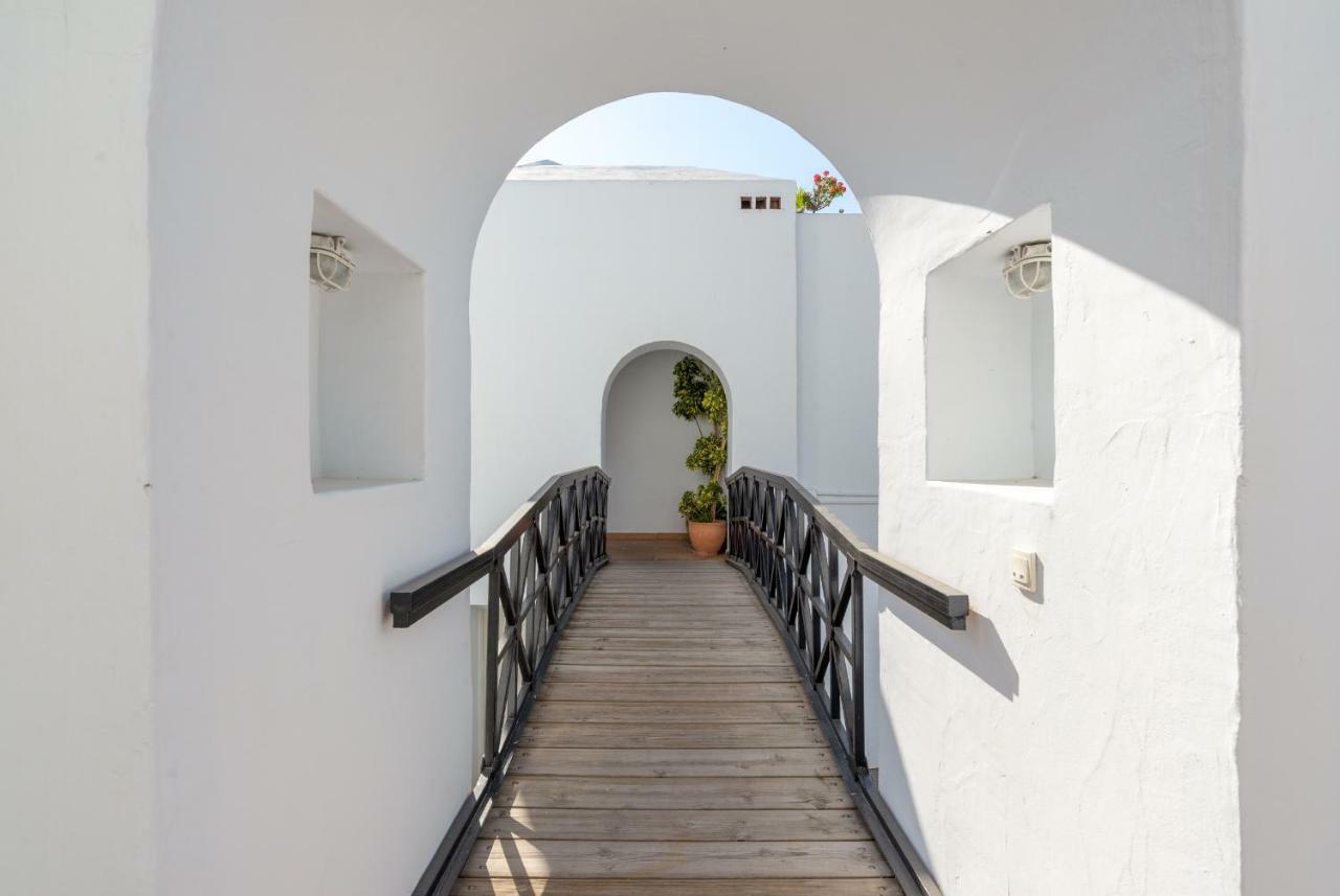 Luxury Duplex- 7 Minutes From The Beach Torremolinos Eksteriør billede