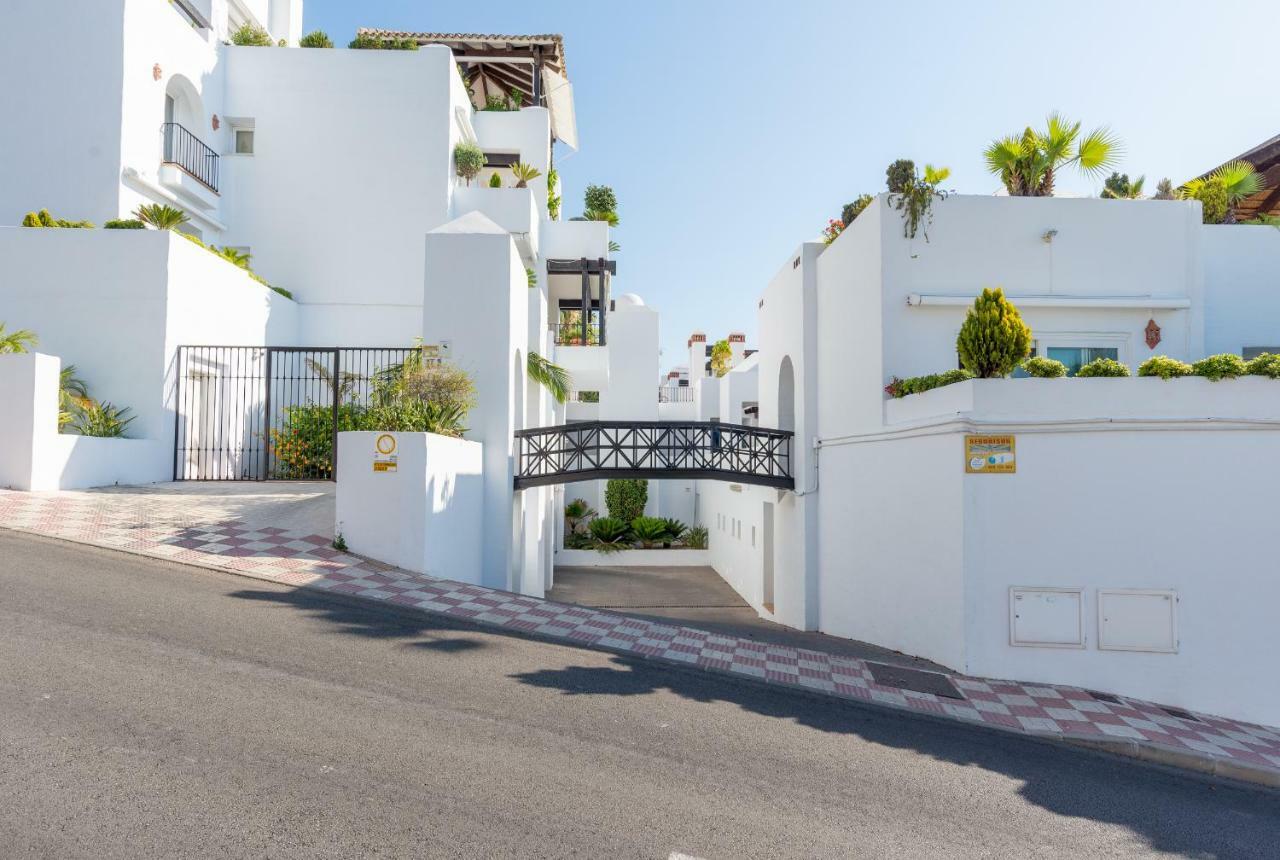 Luxury Duplex- 7 Minutes From The Beach Torremolinos Eksteriør billede